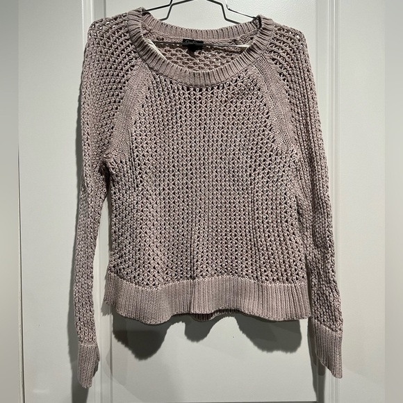 Jessica Simpson Sweaters - JESSICA Simpson. Sweater. Size large.